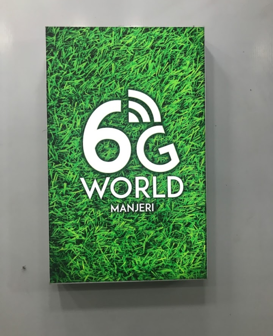 6 G WORLD MANJERI